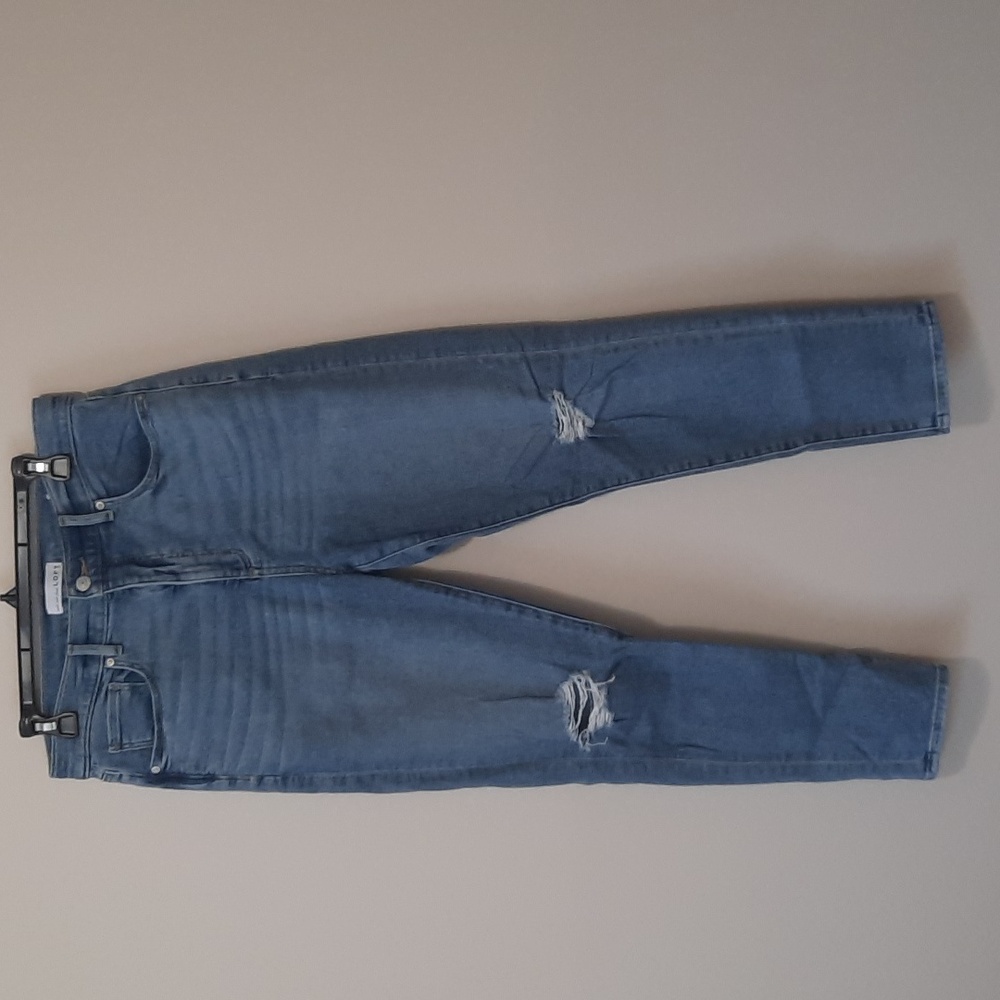 Ann Taylor LOFT Distressed Skinny Jeans